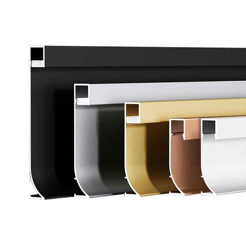 Surface-mounted illuminated skirting board
