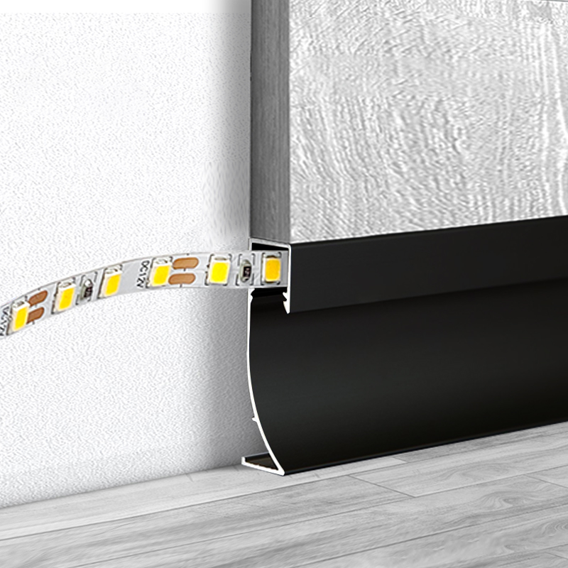 Surface-mounted bottom-lit skirting board